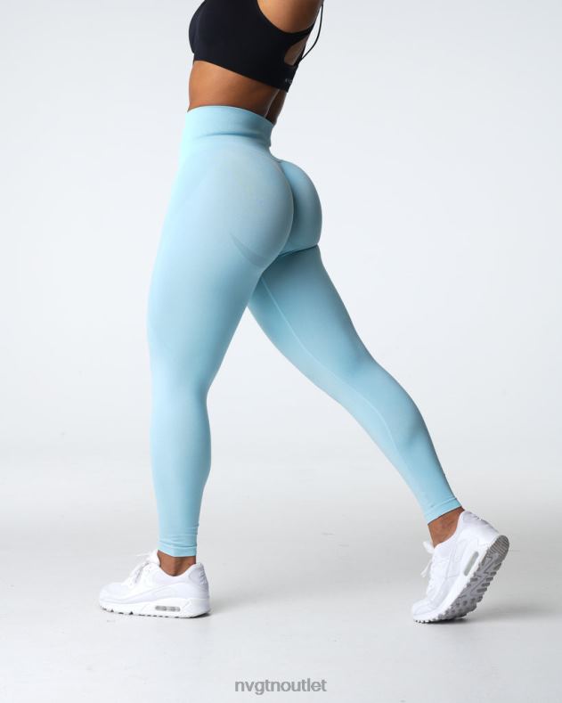 pastellblau