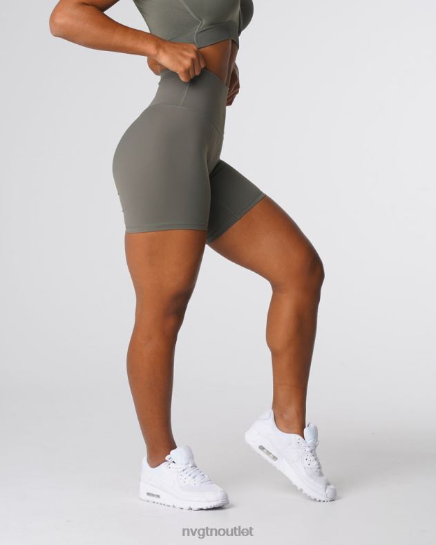 Fitness NVGTN Signature 2.0-Shorts Khakigrün Frauen 86ZJB458